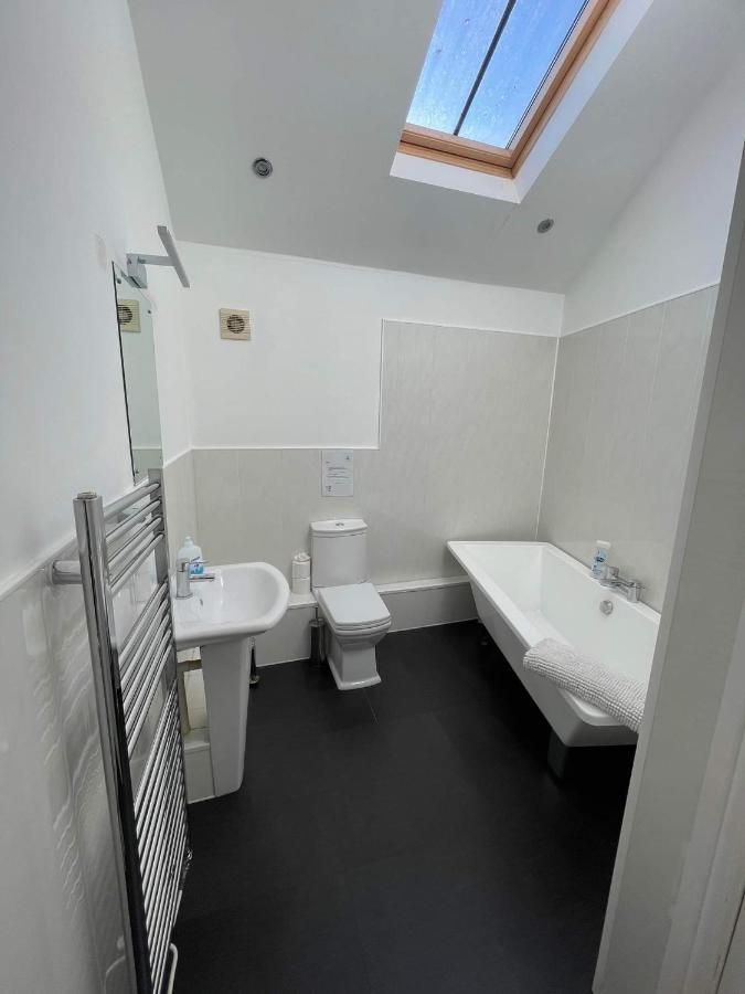 4 Laurel Court Villa Ulverston Bagian luar foto